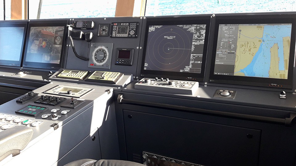 duravision monitors on the fireboat2x 7b6